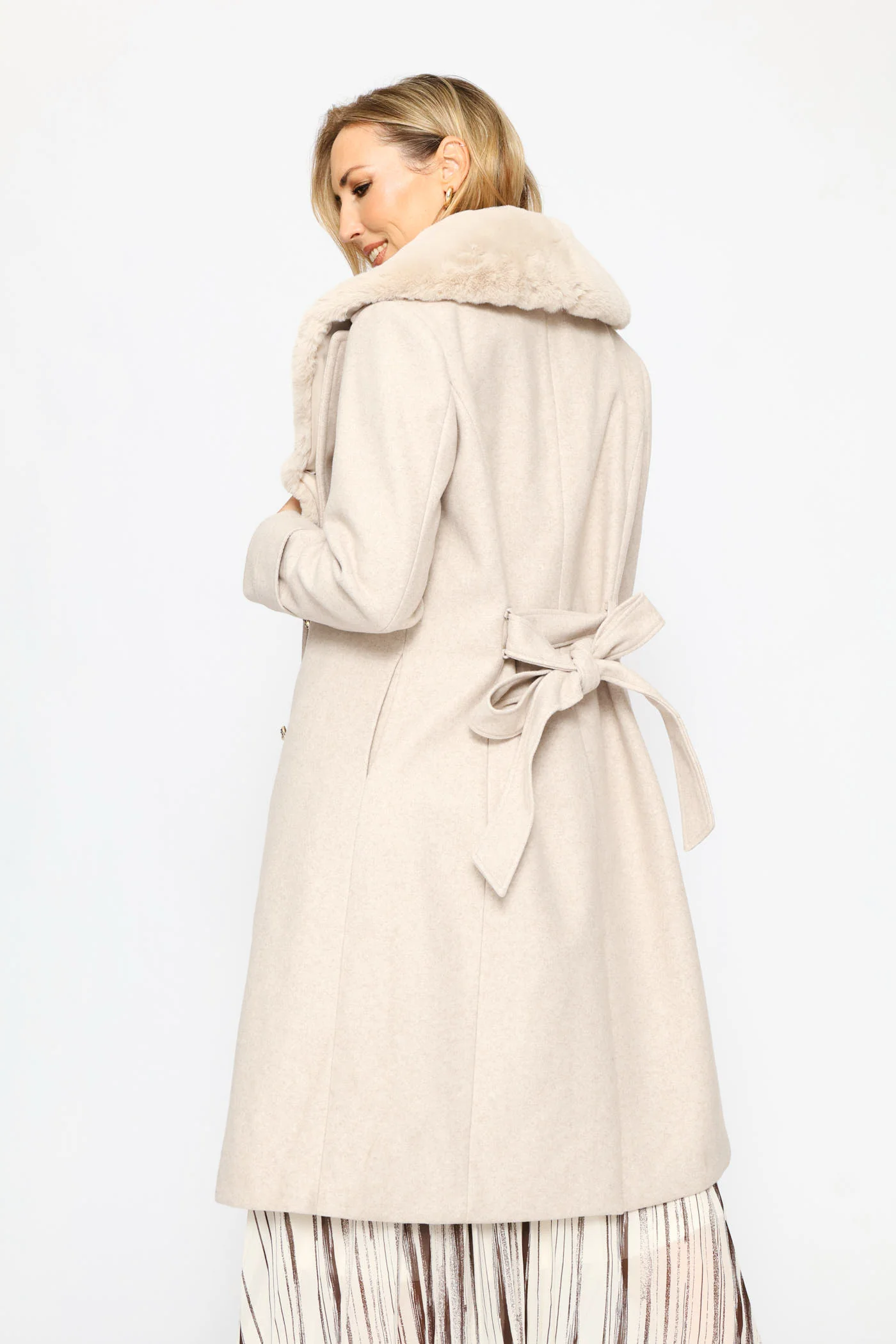 Diana Fur Collar Coat - Oatmeal - Image 5
