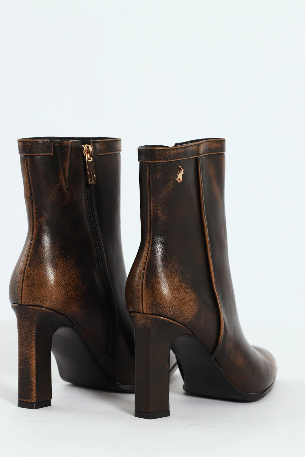 Distressed Pointed Toe Ankle Heeled Boot - Brown - Image 3