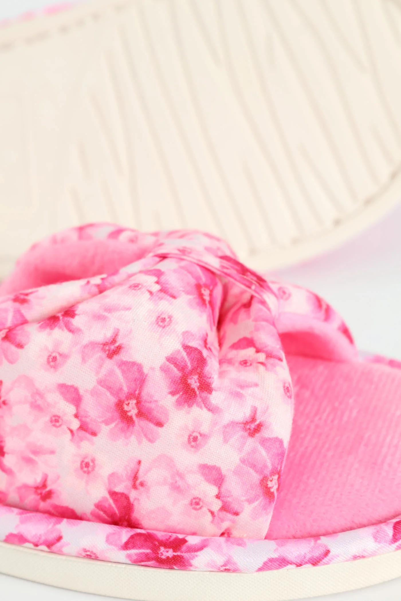 Ditsy Floral Puffed Strap Mule Slipper - Pink - Image 2
