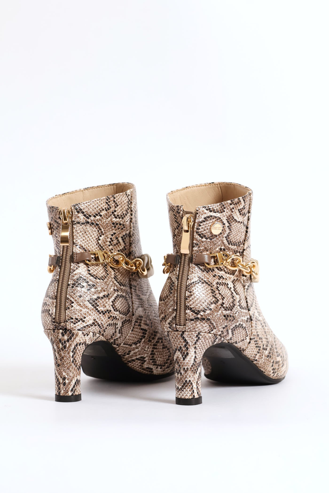 Dolly Chain Ankle Boot - Natural - Image 5