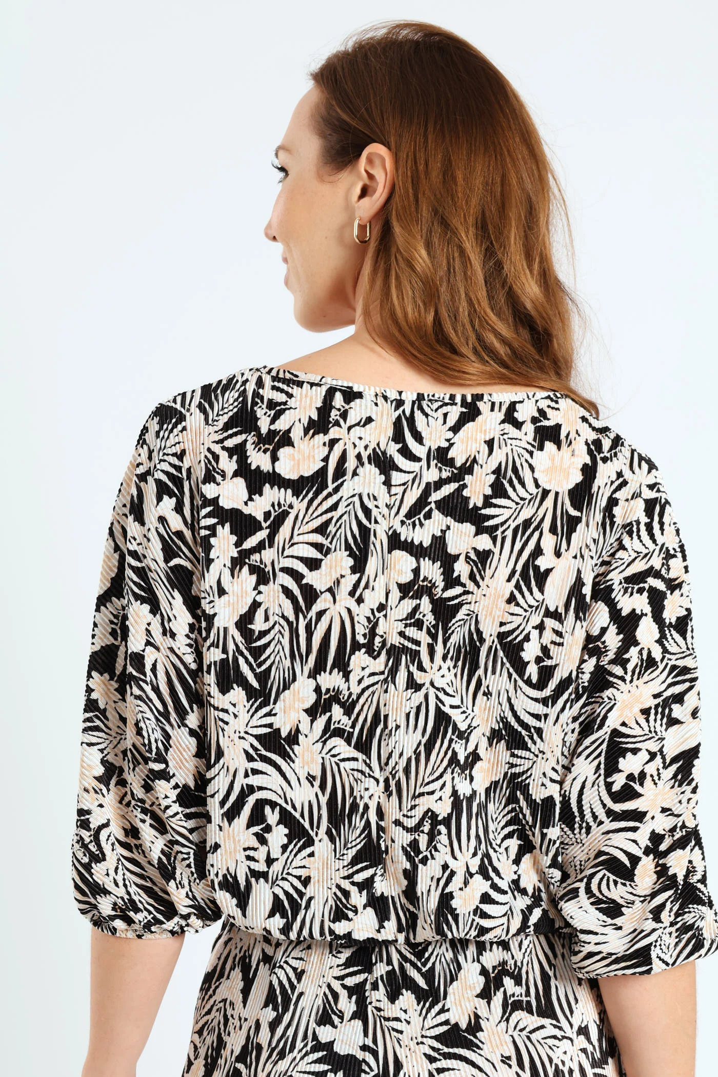 Dolman Plisse Blouse - Black/Cream - Image 3