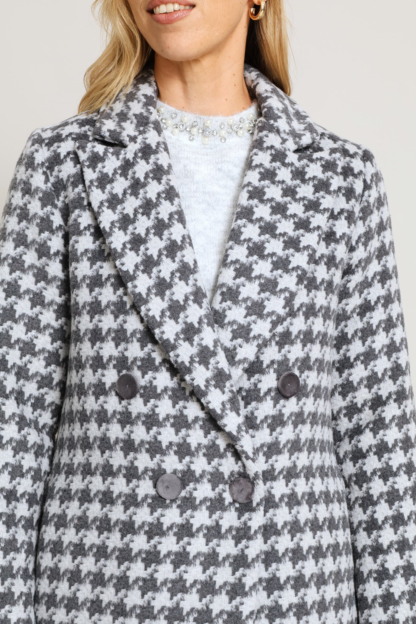 Double Breasted Houndstooth Tweed Coat - Grey - Image 2