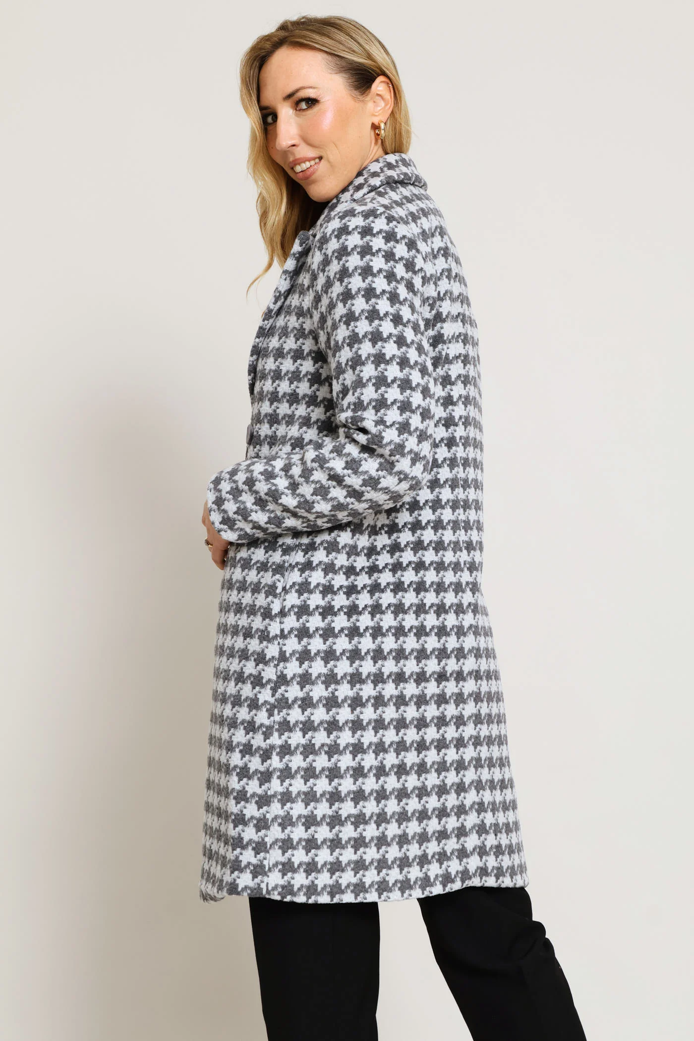 Double Breasted Houndstooth Tweed Coat - Grey - Image 5