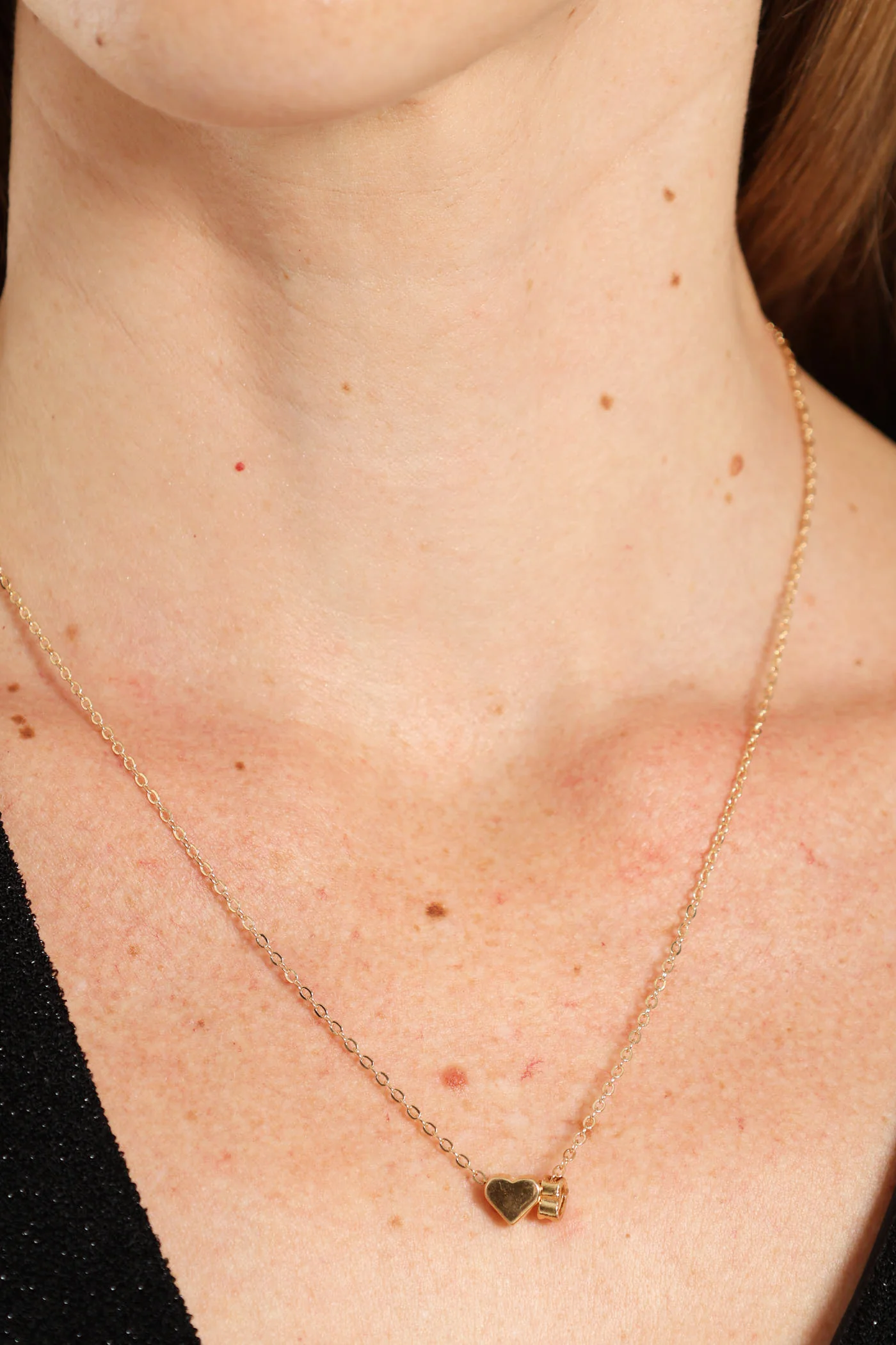 Double Heart Pendant Necklace - Gold - Image 2