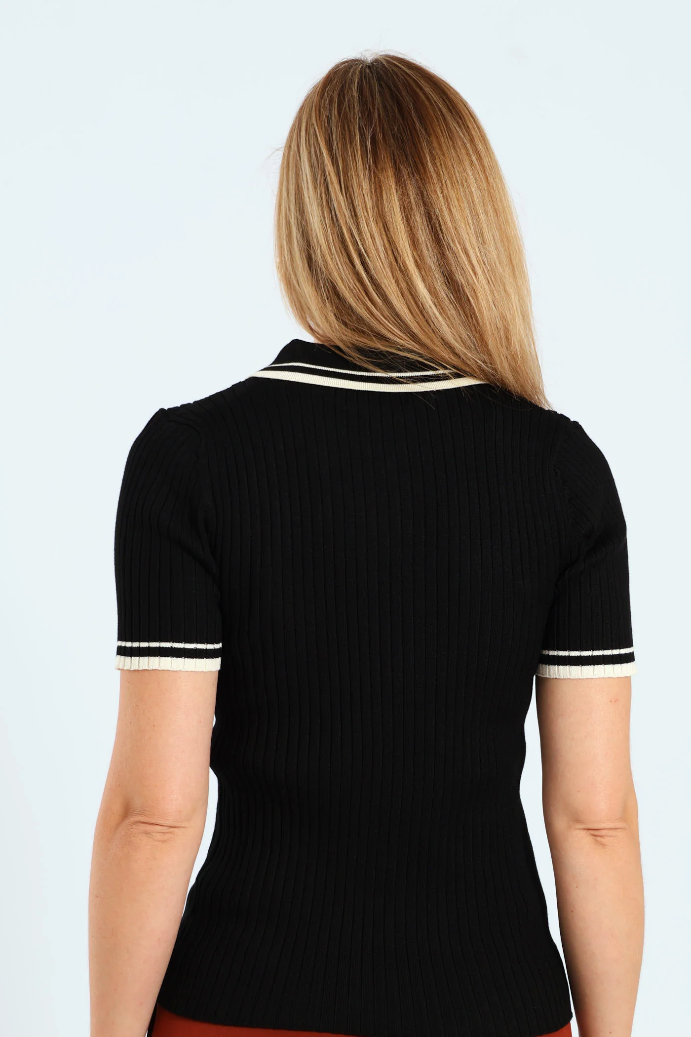 Double Tipped Golfer Tee - Black/Cream - Image 4