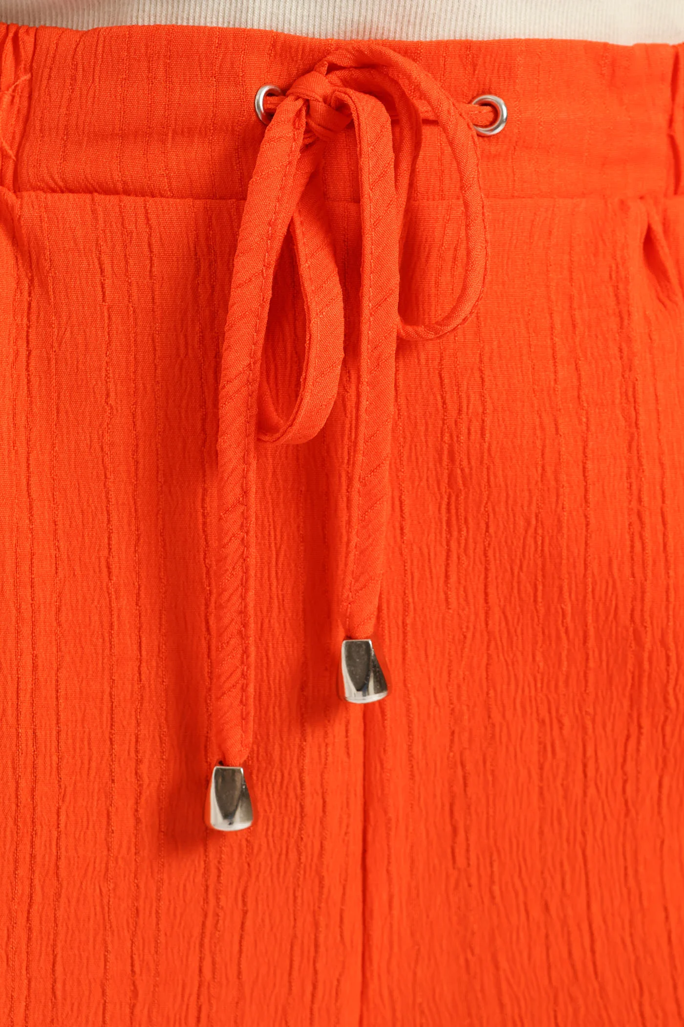 Drawstring Eyelet Crinkle Bermuda Shorts - Vermilion - Image 3