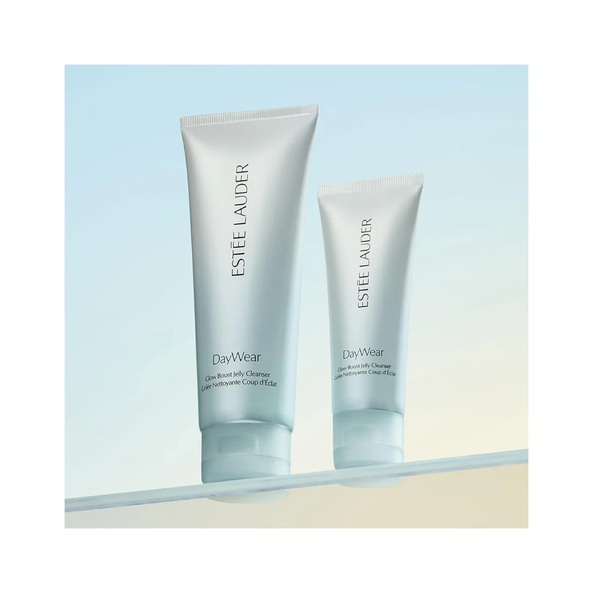 DayWear Glow Boost Gel Cleanser - Image 5