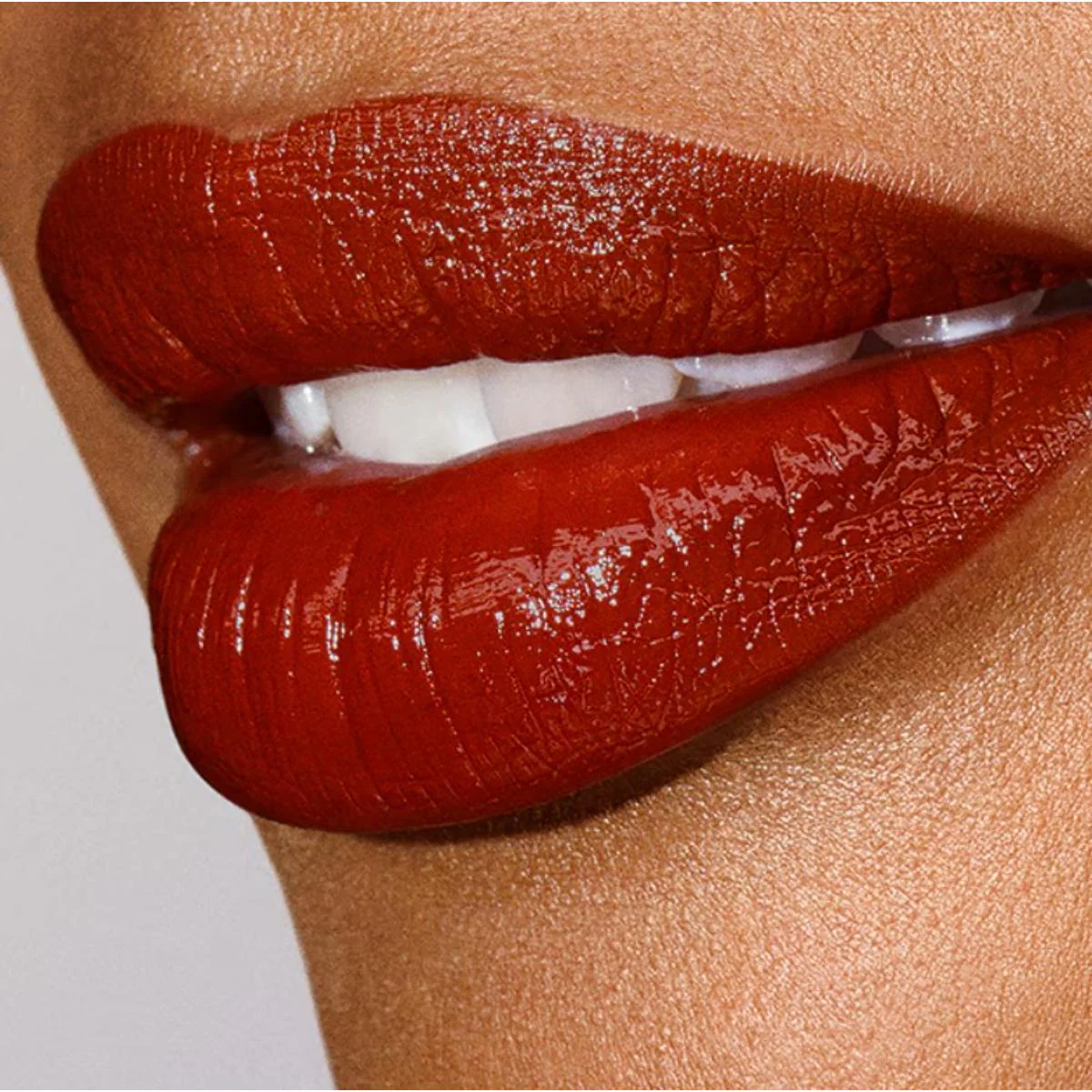 Pure Color Explicit Slick Shine Lipstick - Image 7