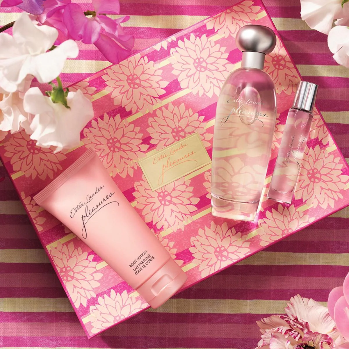 Pleasures Deluxe Trio Fragrance Gift Set - Image 2
