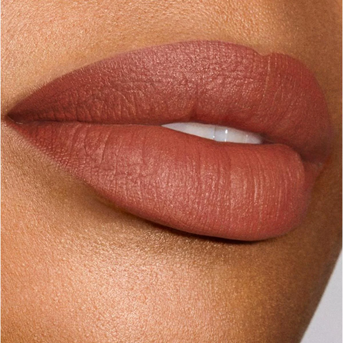 Pure Color Explicit Silk Matte Lipstick - Image 15