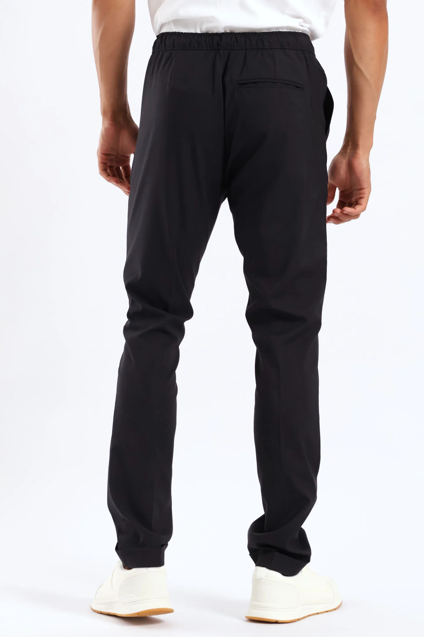 Elasticated Pleated Trouser - Black - Image 4