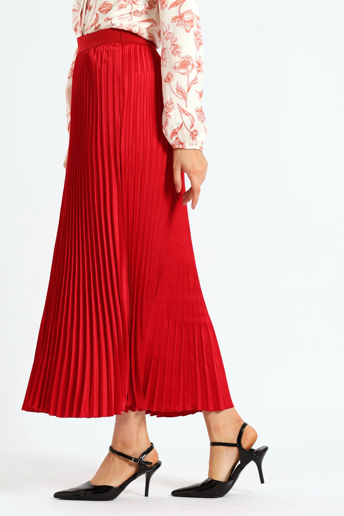 Elasticated Satin Pleated Maxi Skirt - Red - Image 2