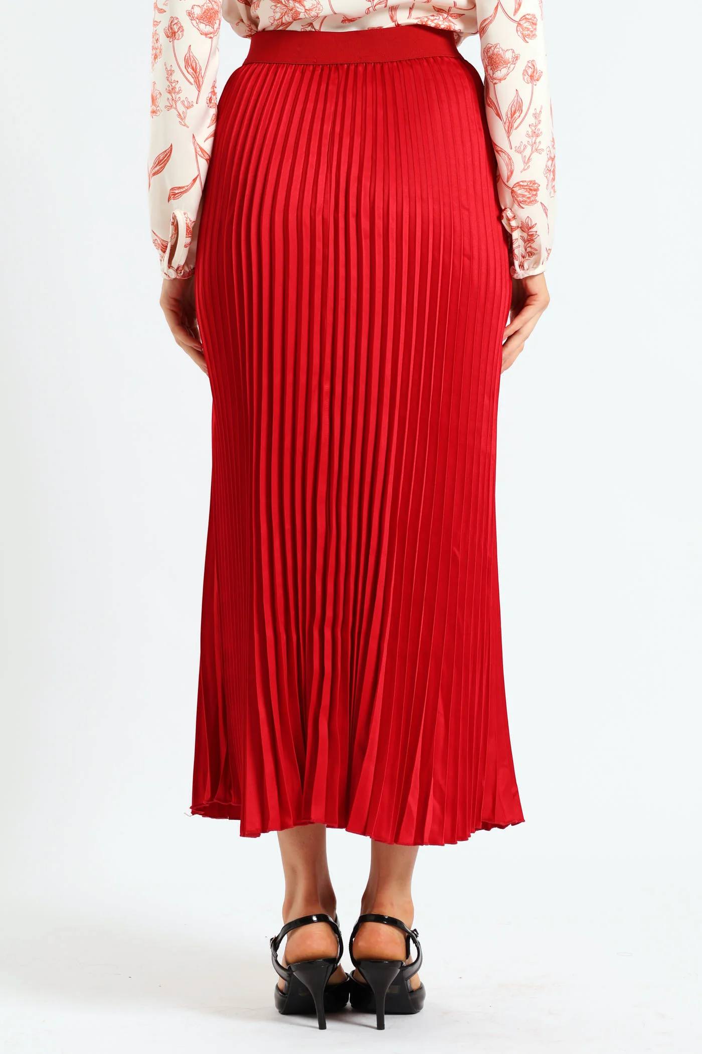 Elasticated Satin Pleated Maxi Skirt - Red - Image 3