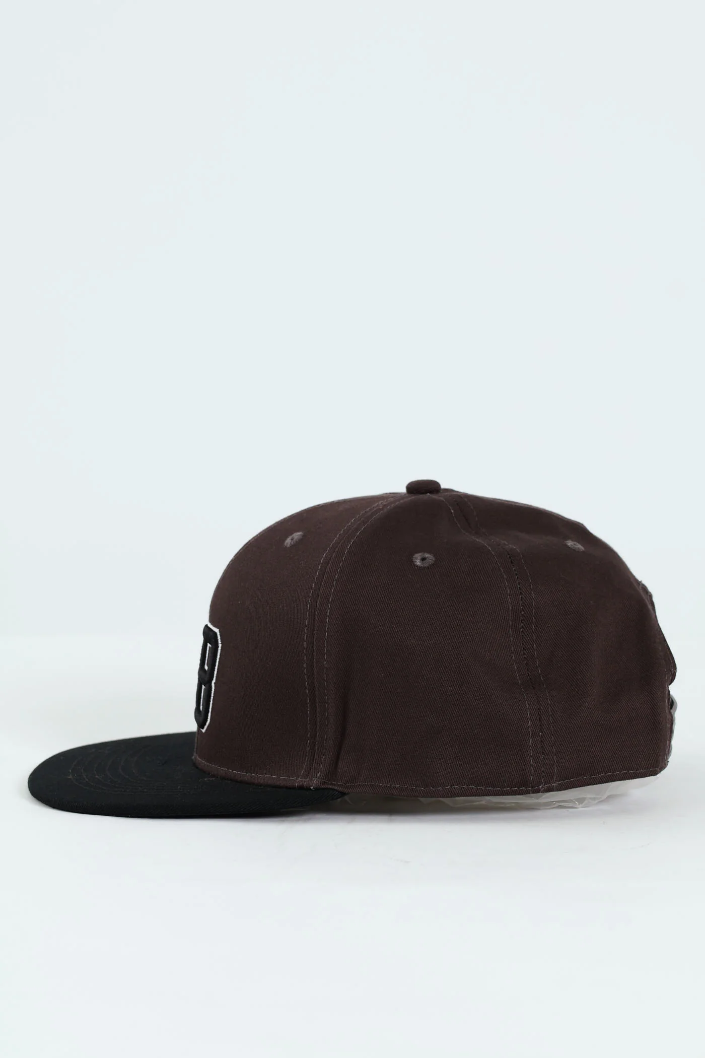 Embroidered Cap - Black - Image 3