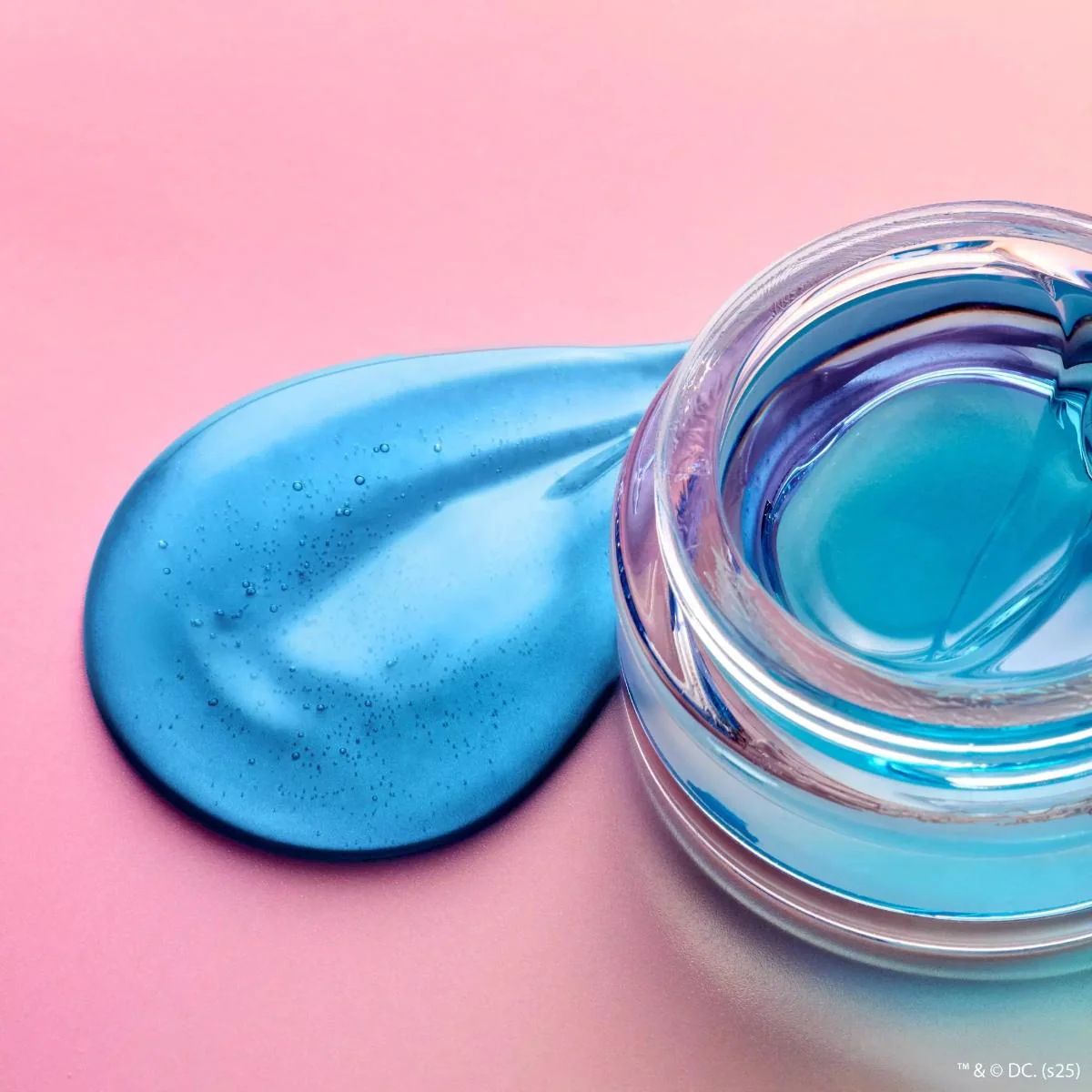 Superman Colour Changing Jelly Blush - Image 3