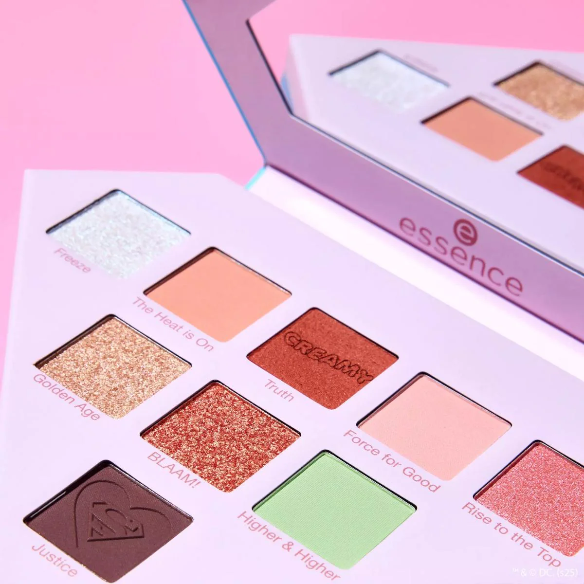 Superman Eyeshadow Palette - Image 9