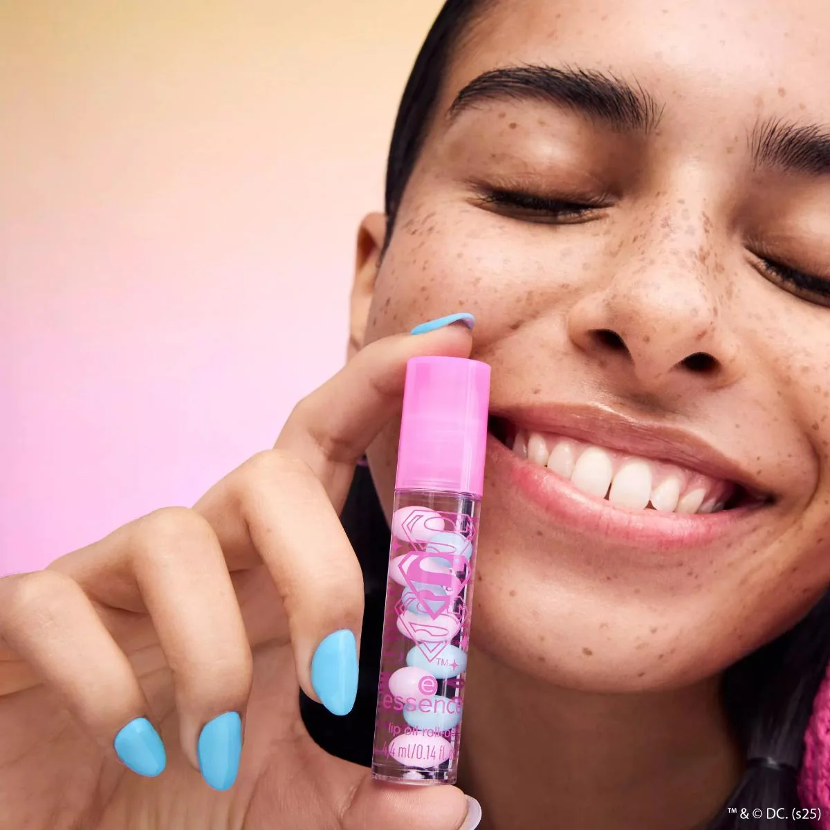 Superman Lip Oil Roll On - Image 4
