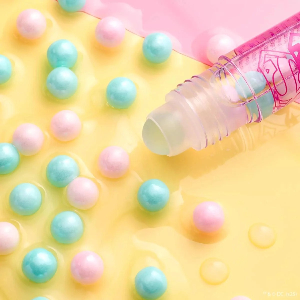 Superman Lip Oil Roll On - Image 5