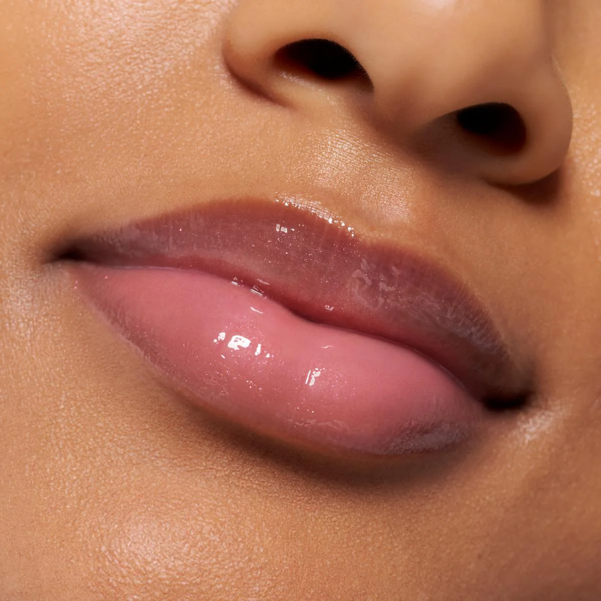 The super peptide glossy lip treatment - Image 5