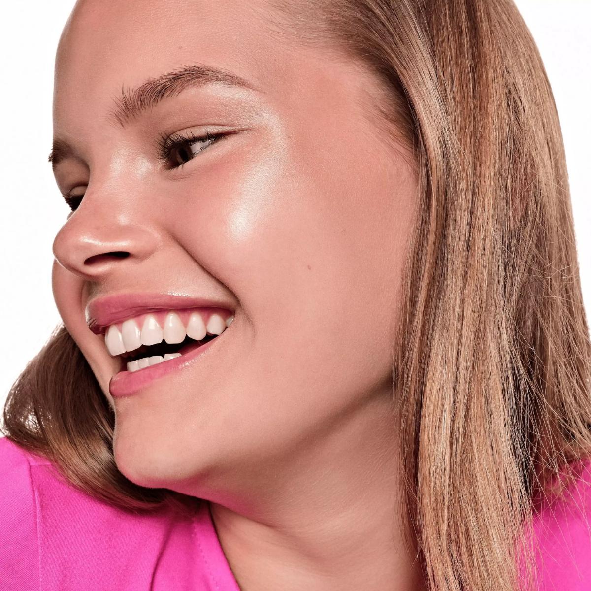 Baby Got Glow Highlighter Stick - Image 3