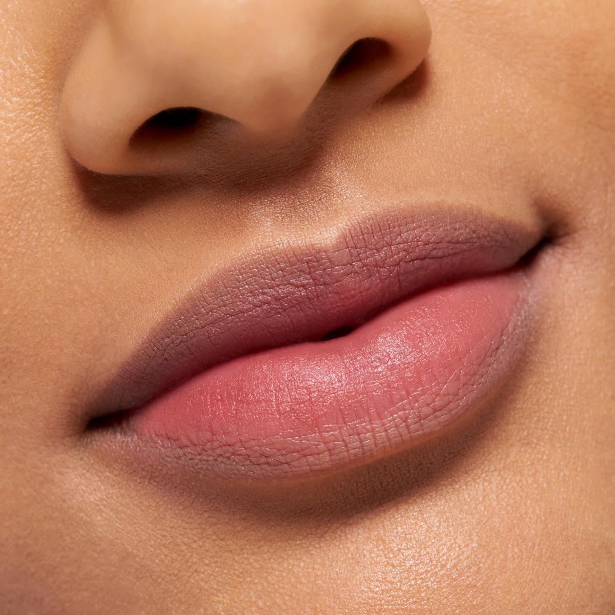 BLUR soufflé matte lip cream - Image 12