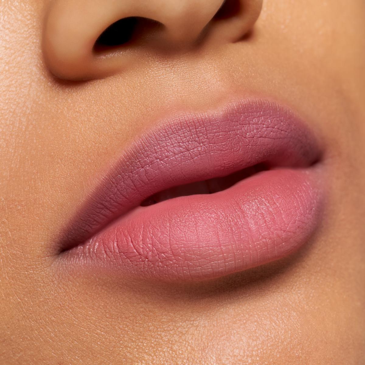 BLUR soufflé matte lip cream - Image 32