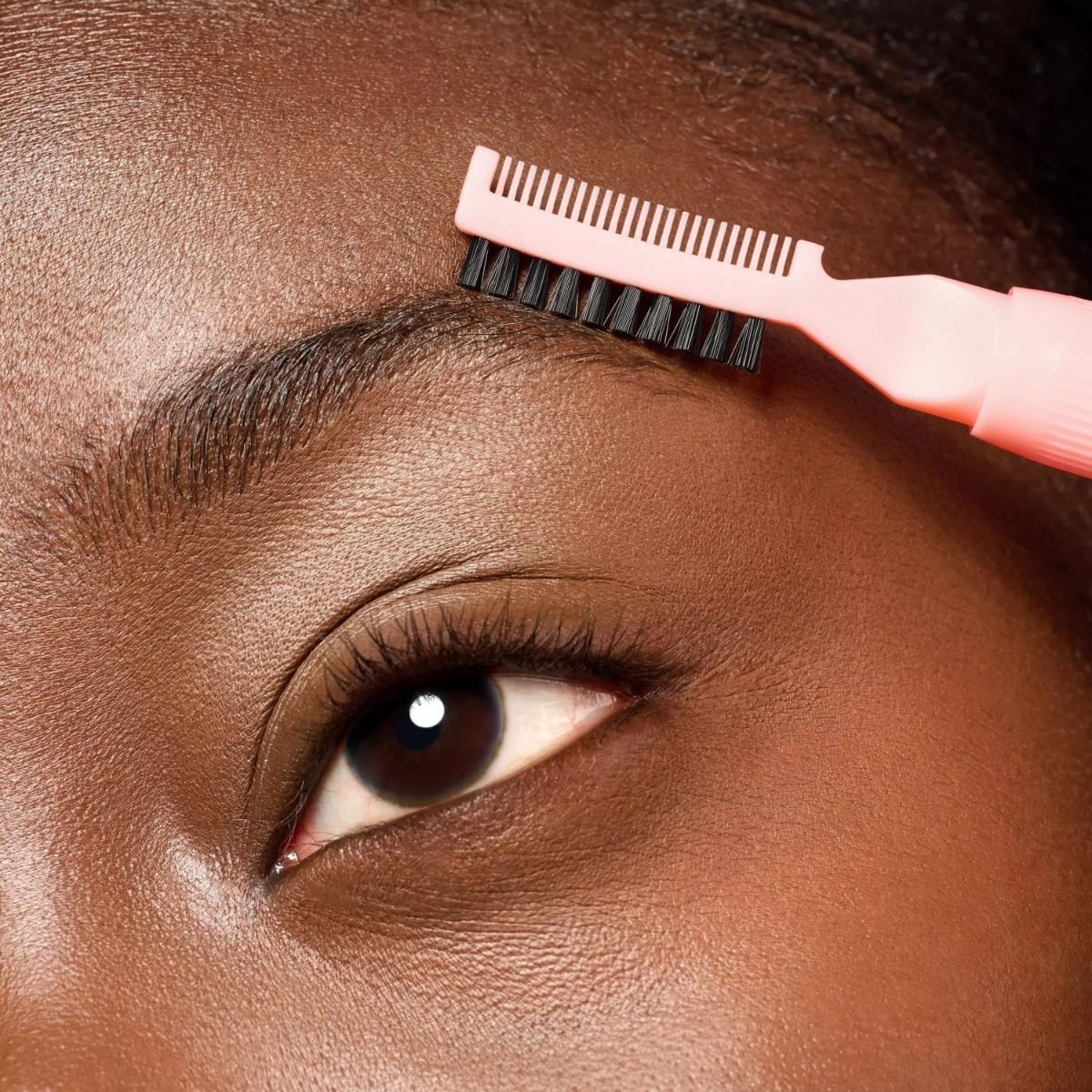Brow Lift & Freeze Glue - Image 7