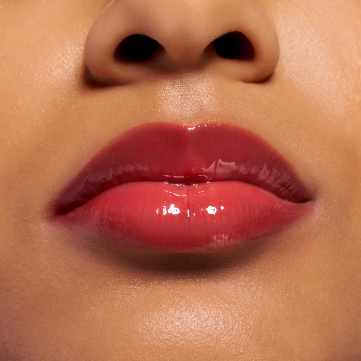 Juicy Bomb Plumping Lipgloss - Image 19