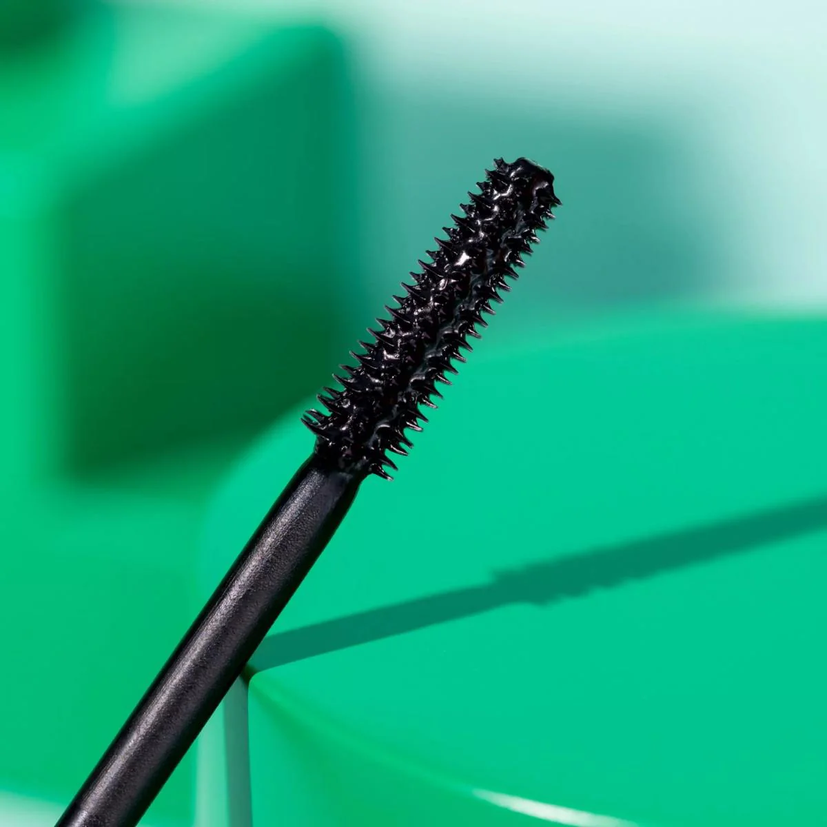 Lash Without Limits Tubing Extreme Lengthening & Volume Mascara - Image 10
