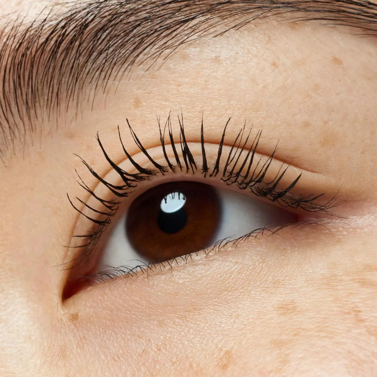 Lash Without Limits Extreme Lengthening & Volume Waterproof Mascara - Image 8