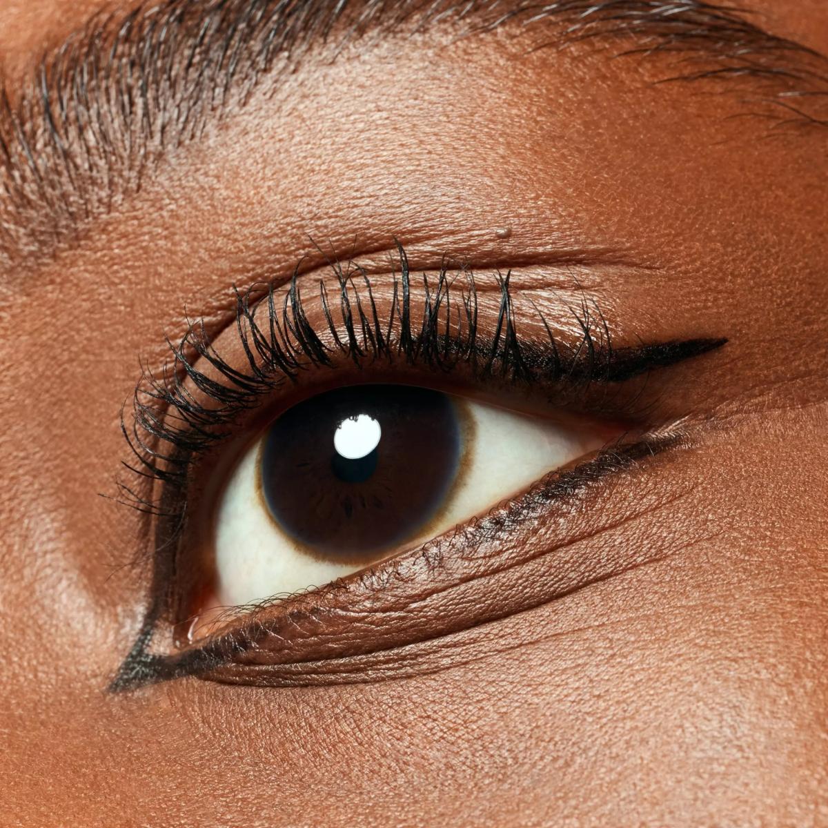 Lash Without Limits Extreme Lengthening & Volume Waterproof Mascara - Image 9