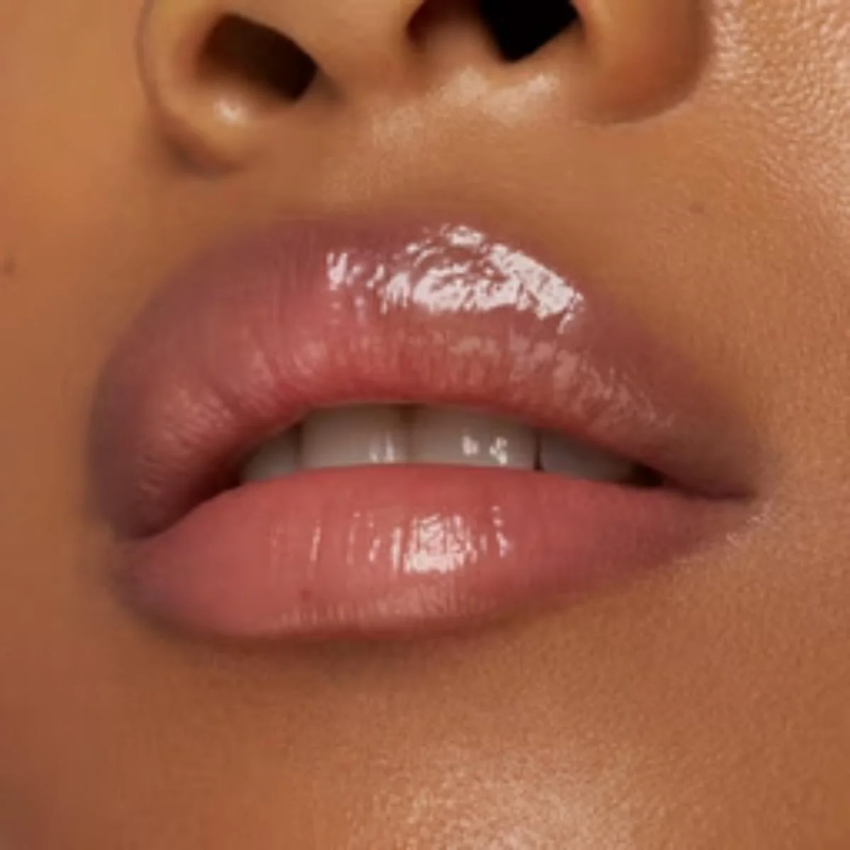 Lip Swirl Caring Mask - Image 4