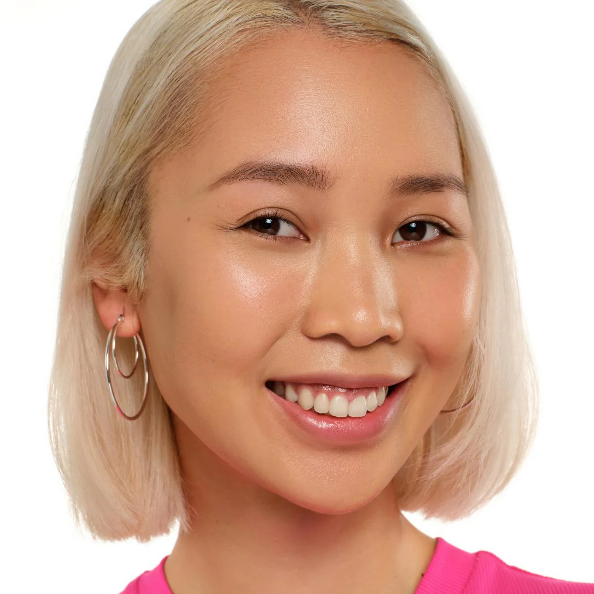 Silky Blur Hydrating Longwear Foundation - Image 19