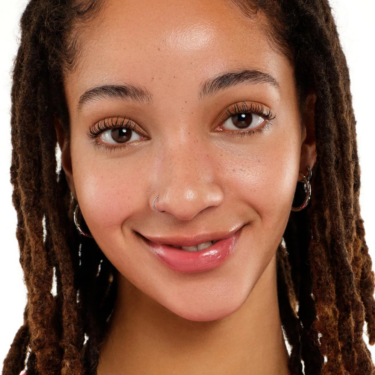 Silky Blur Hydrating Longwear Concealer - Image 34