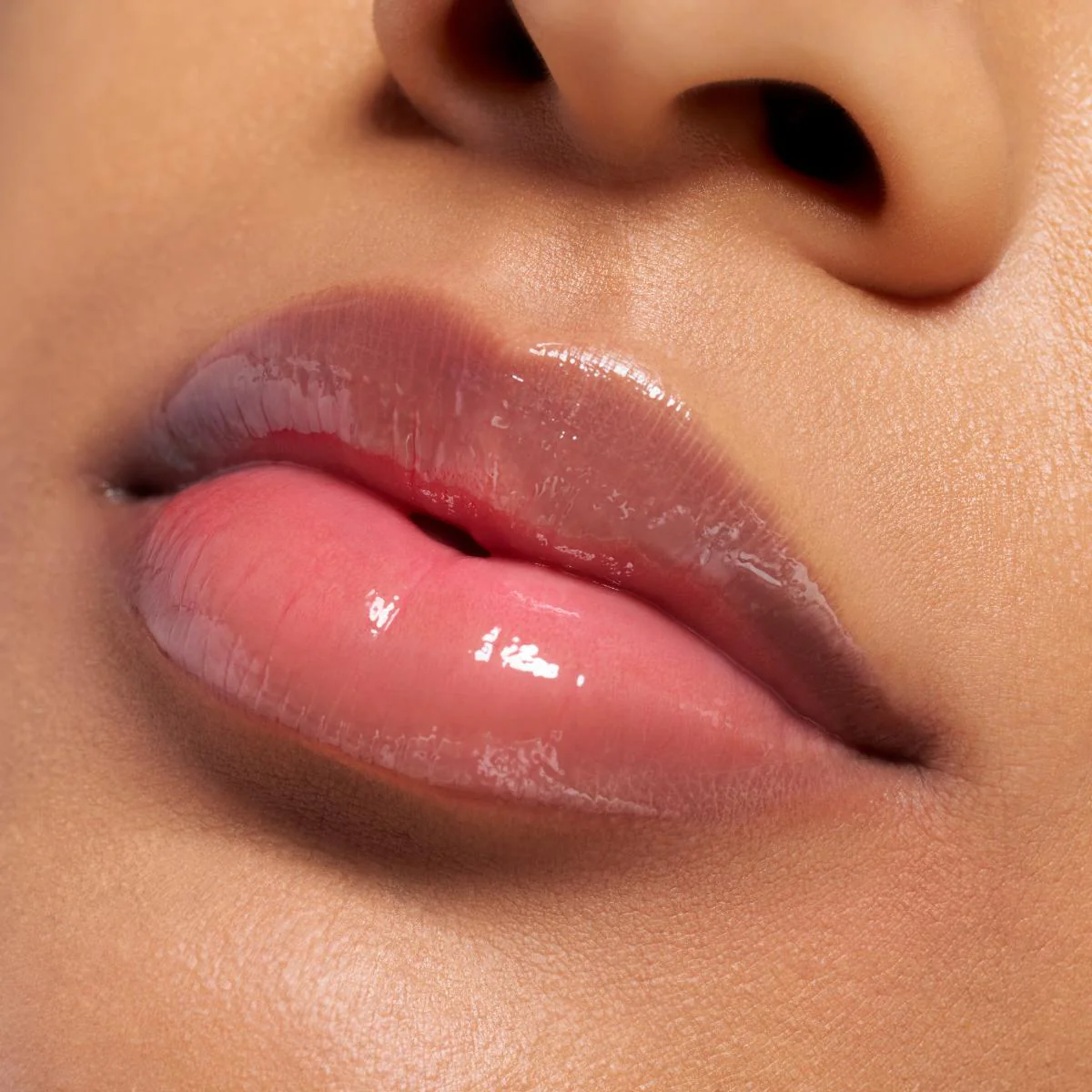 What The Fake Plumping Lipgloss - Image 14