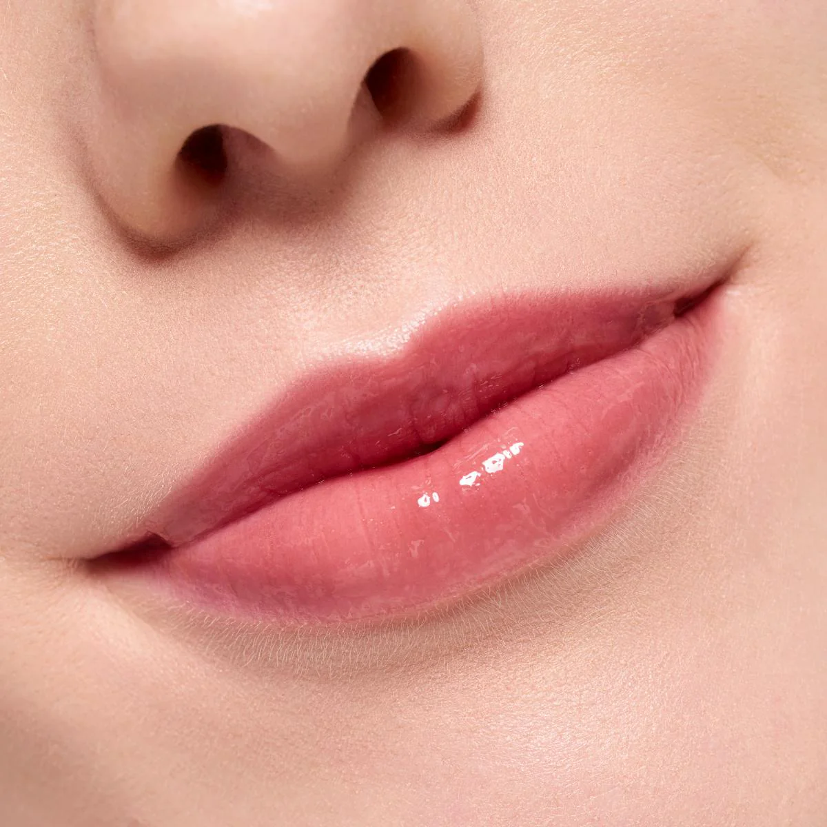 What The Fake Plumping Lipgloss - Image 7