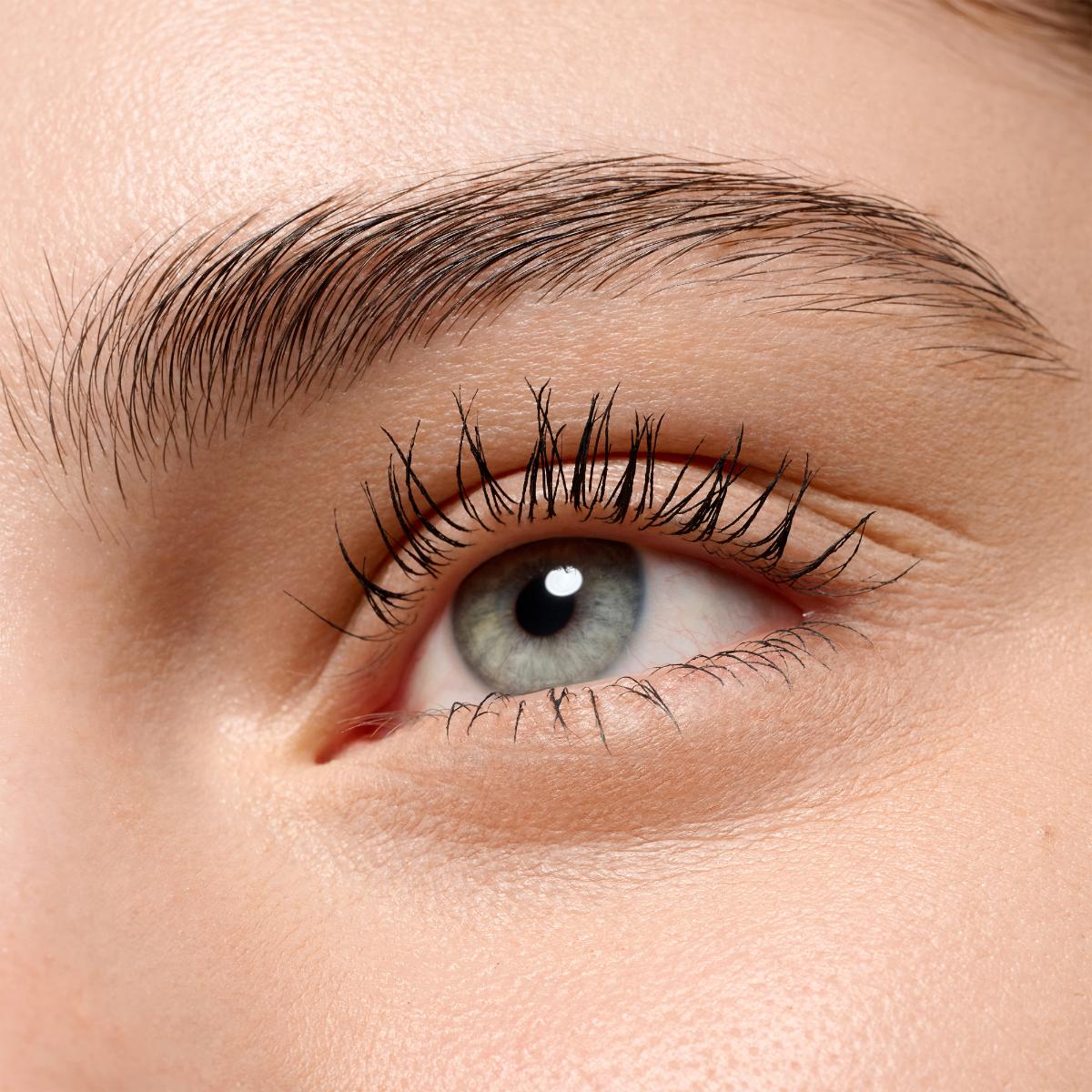 What The Length Extreme Lengthening Mascara - Image 15