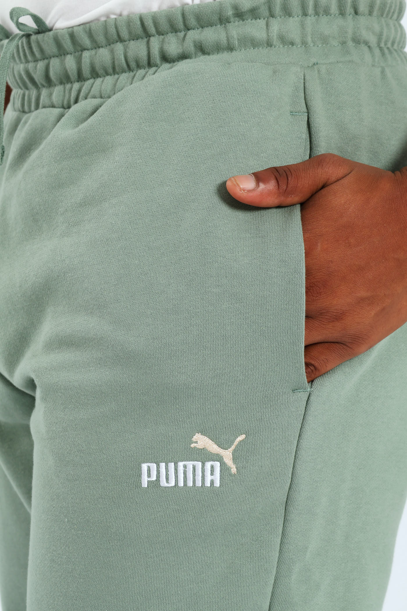 Essential 2 Colour No.1 Logo Sweatpants - Sage - Image 2