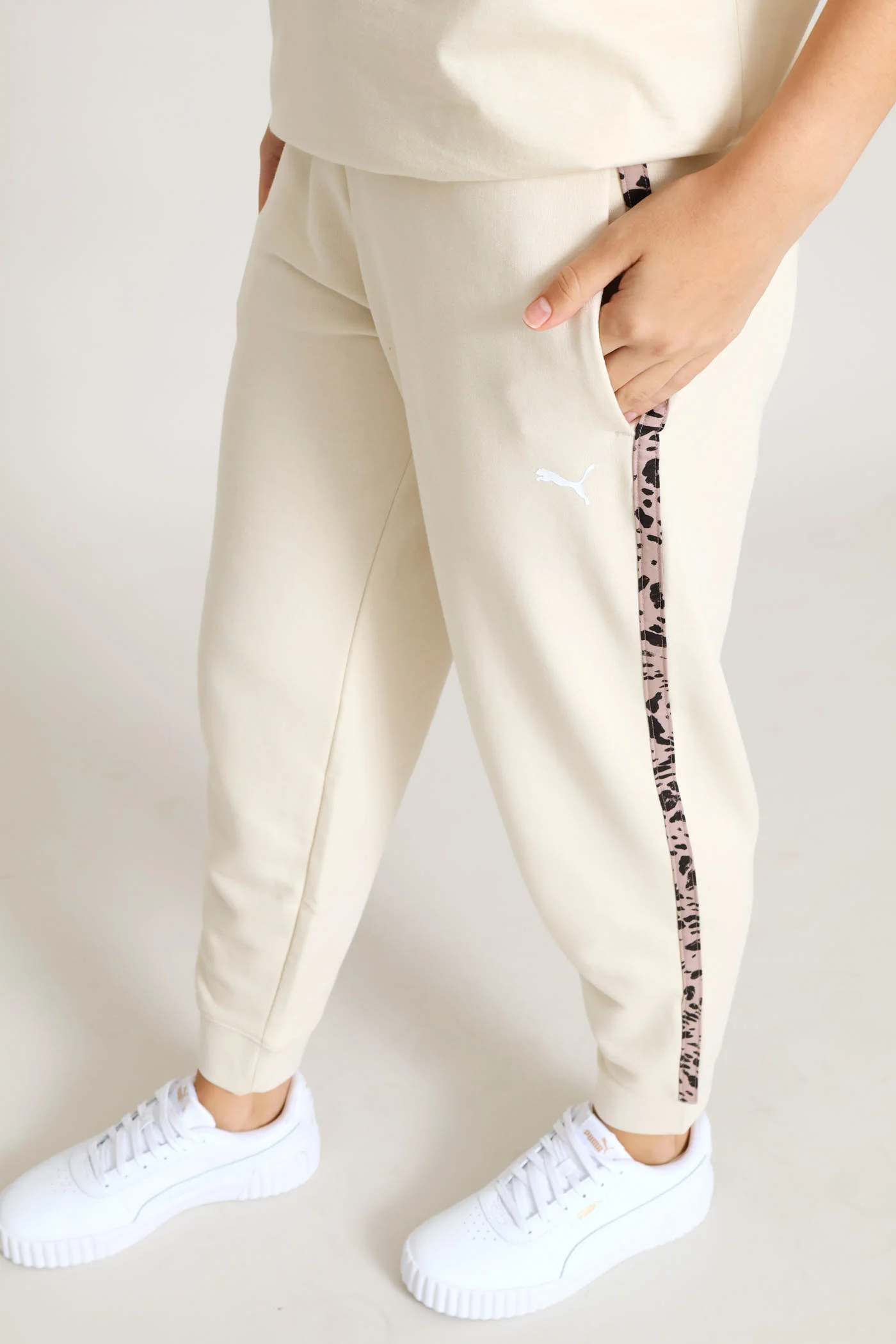 Essential Animal Graphic Comfort Pants - Stone - Image 2