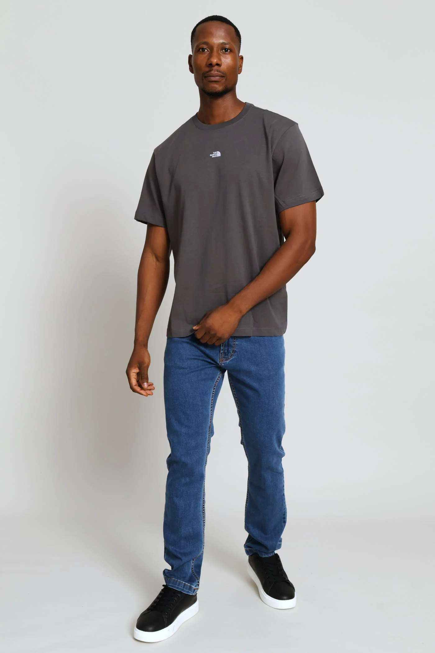 Essential Center Logo Relaxed Tee - Grey - Image 5