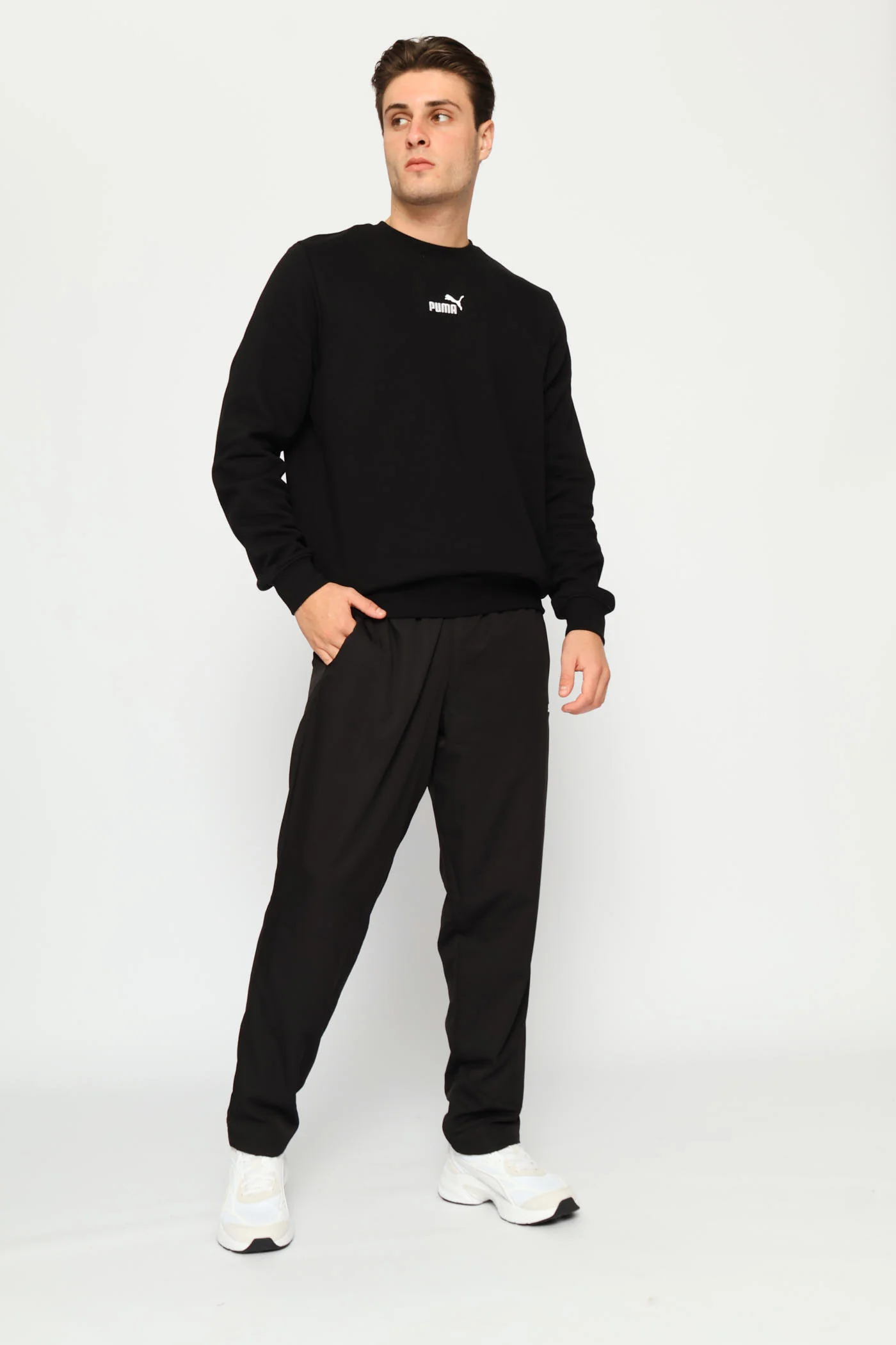 Essential Centered Logo Fleece Top - Black - Image 5