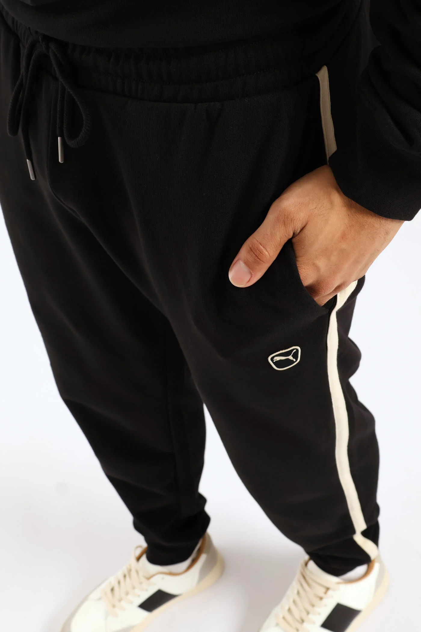 Essential Elevated Sweatpants - Black - Image 2