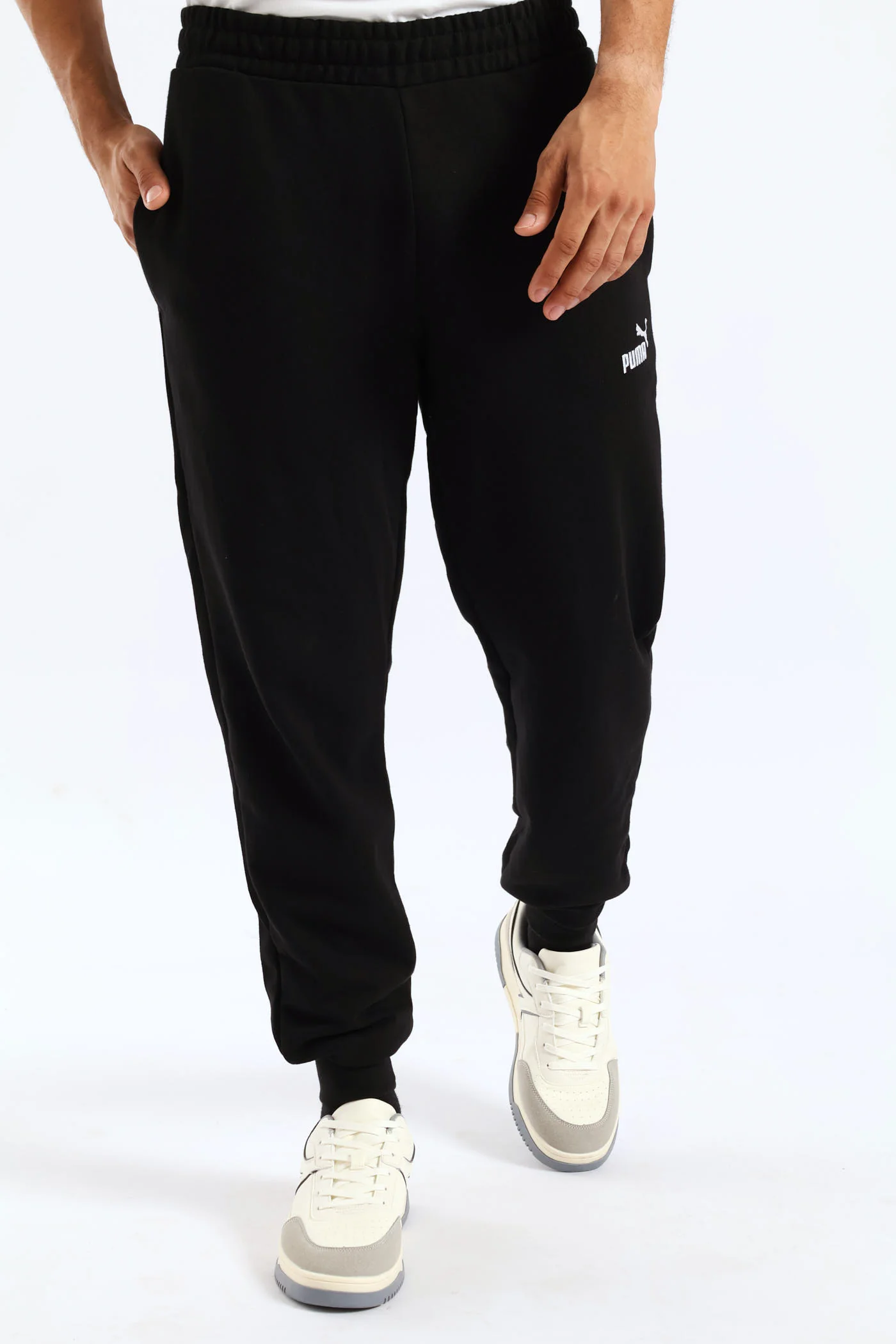Essential No. 1 Logo Slim Sweatpants - Black - Image 3