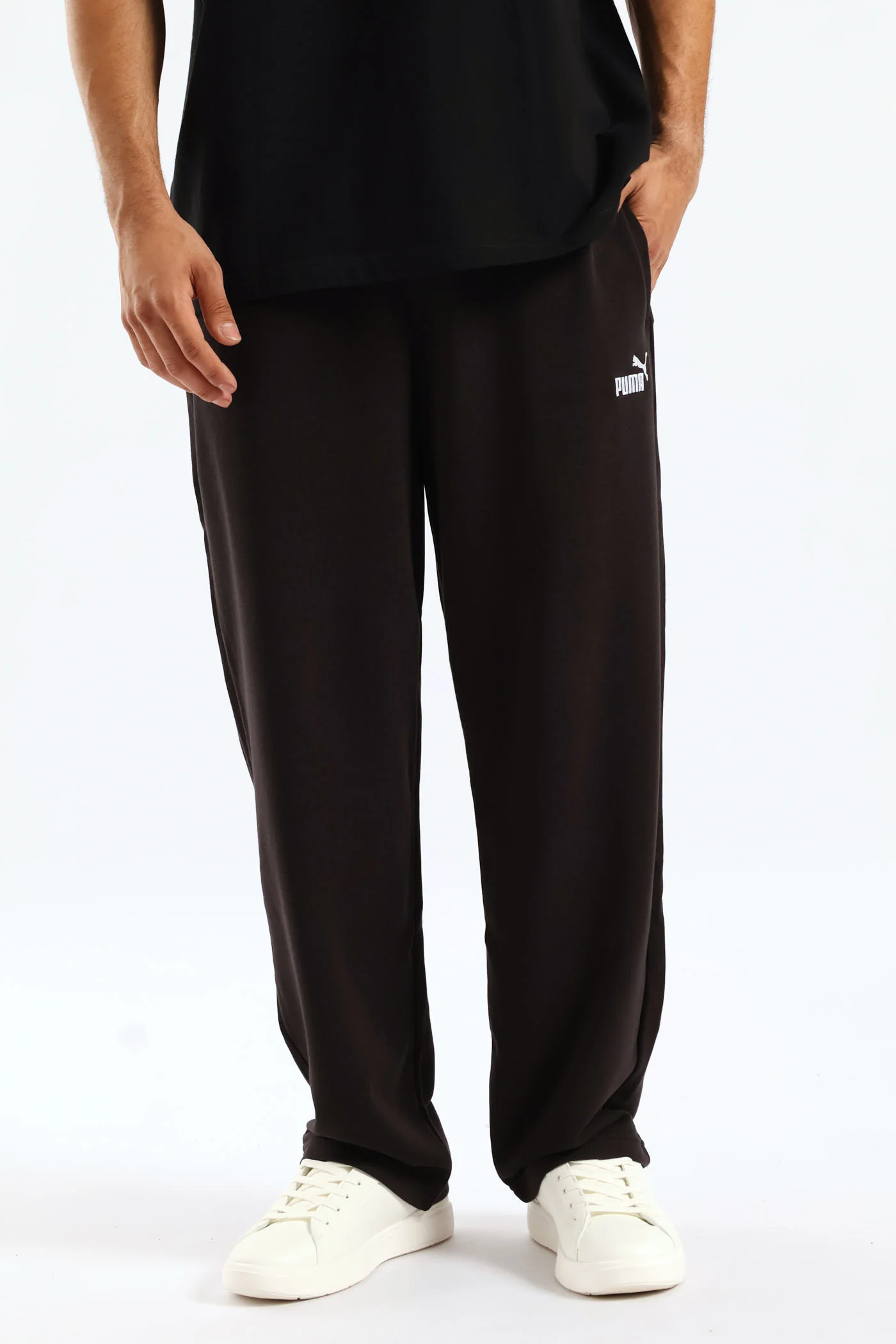 Essential No.1 Relaxed Pants - Black - Image 4