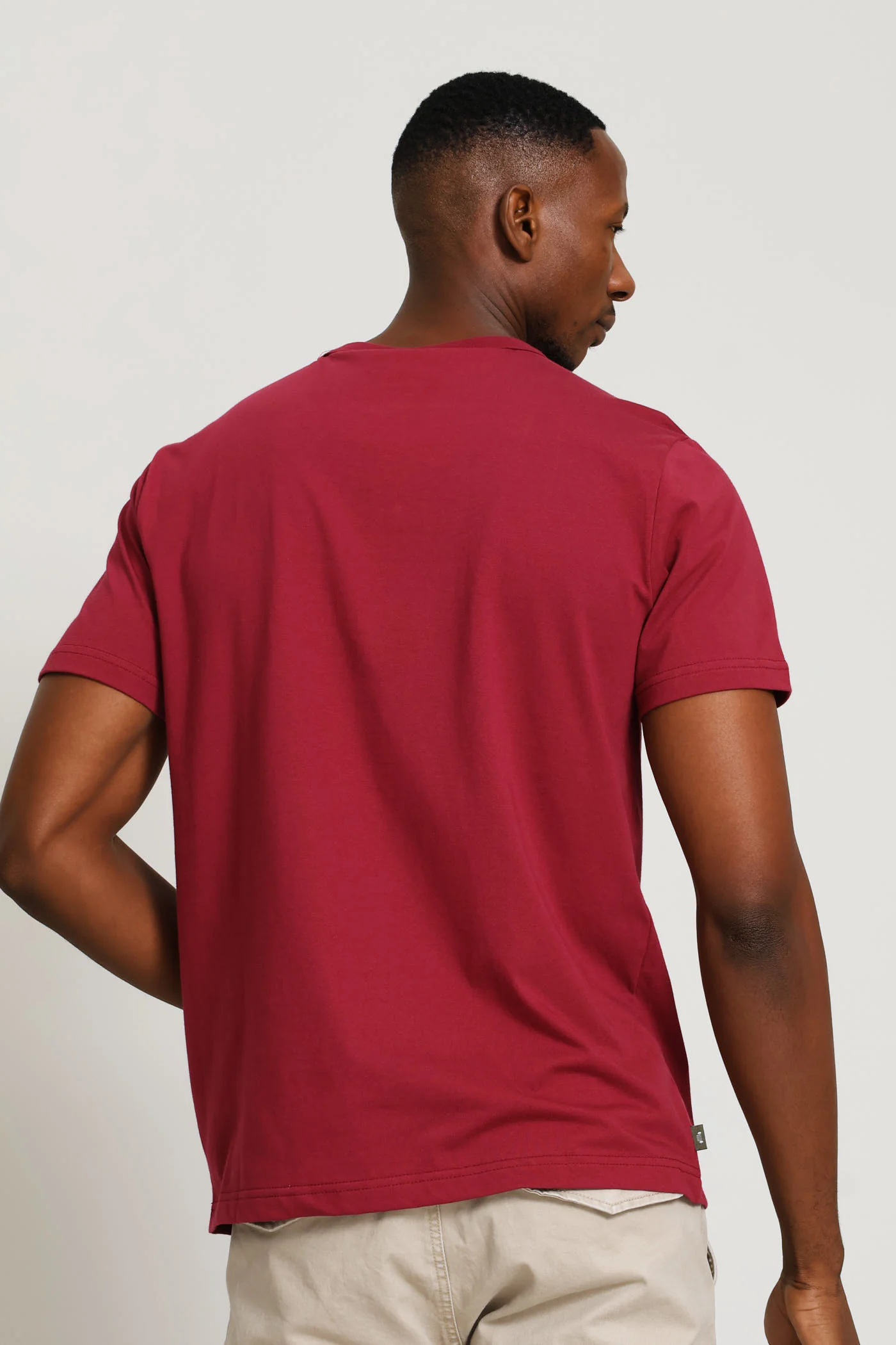 Essential Organice Tee - Maroon - Image 4