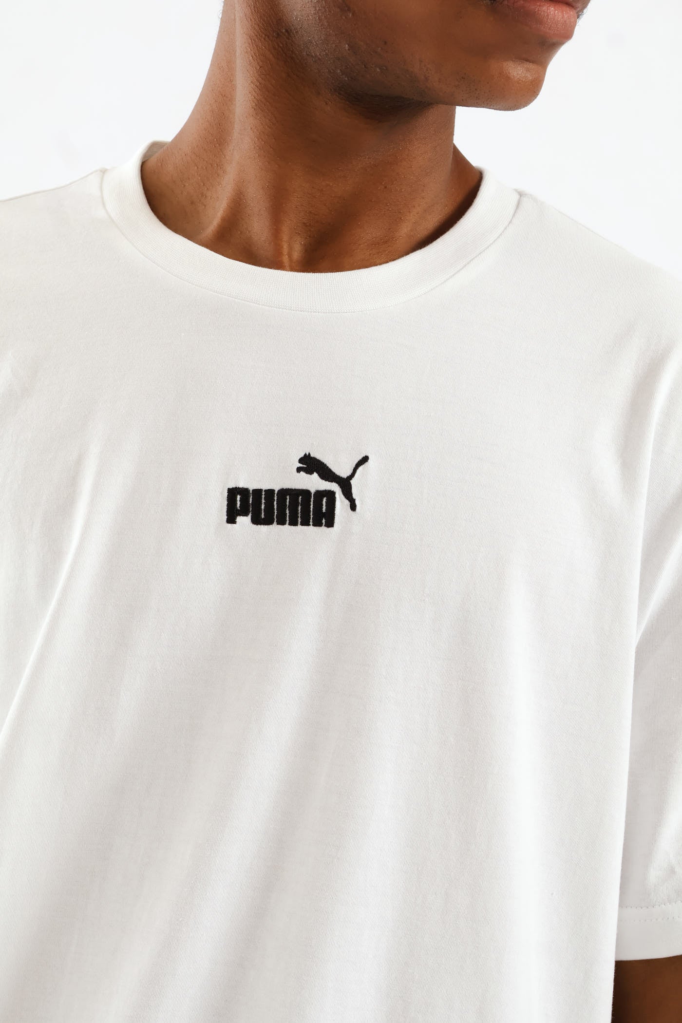 Essential Small Logo Centered Tee - White - Image 2