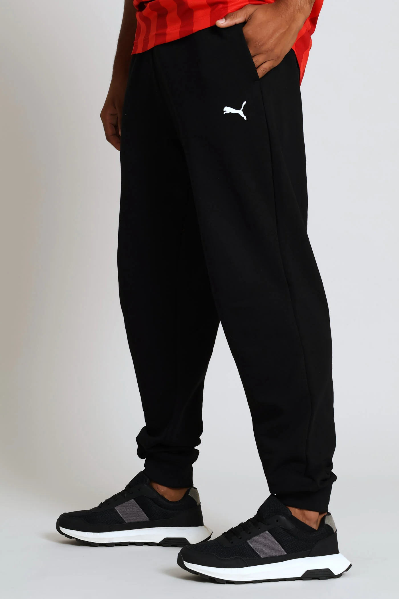 Essential Sweatpants - Black - Image 2