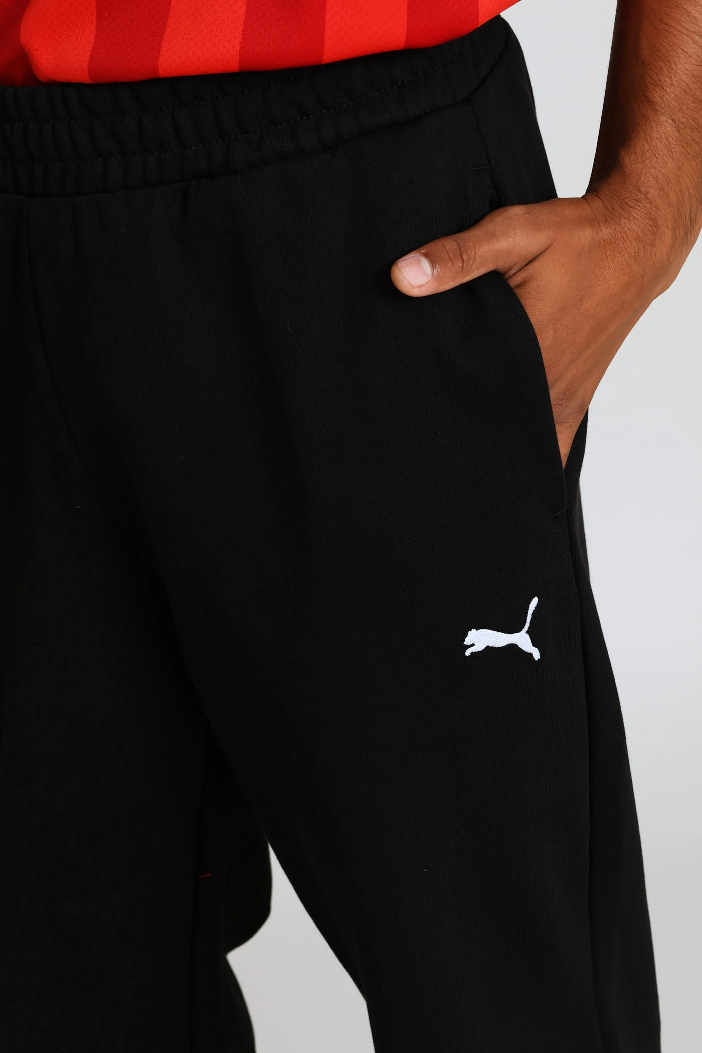 Essential Sweatpants - Black - Image 5