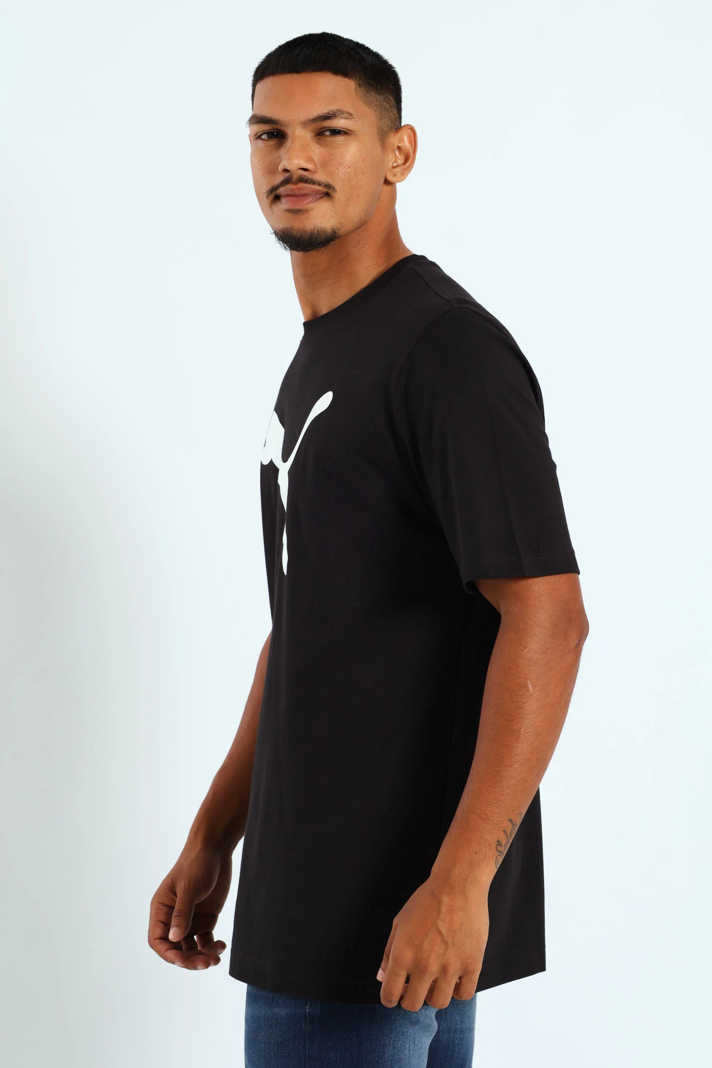 Essential Tee - Black - Image 2