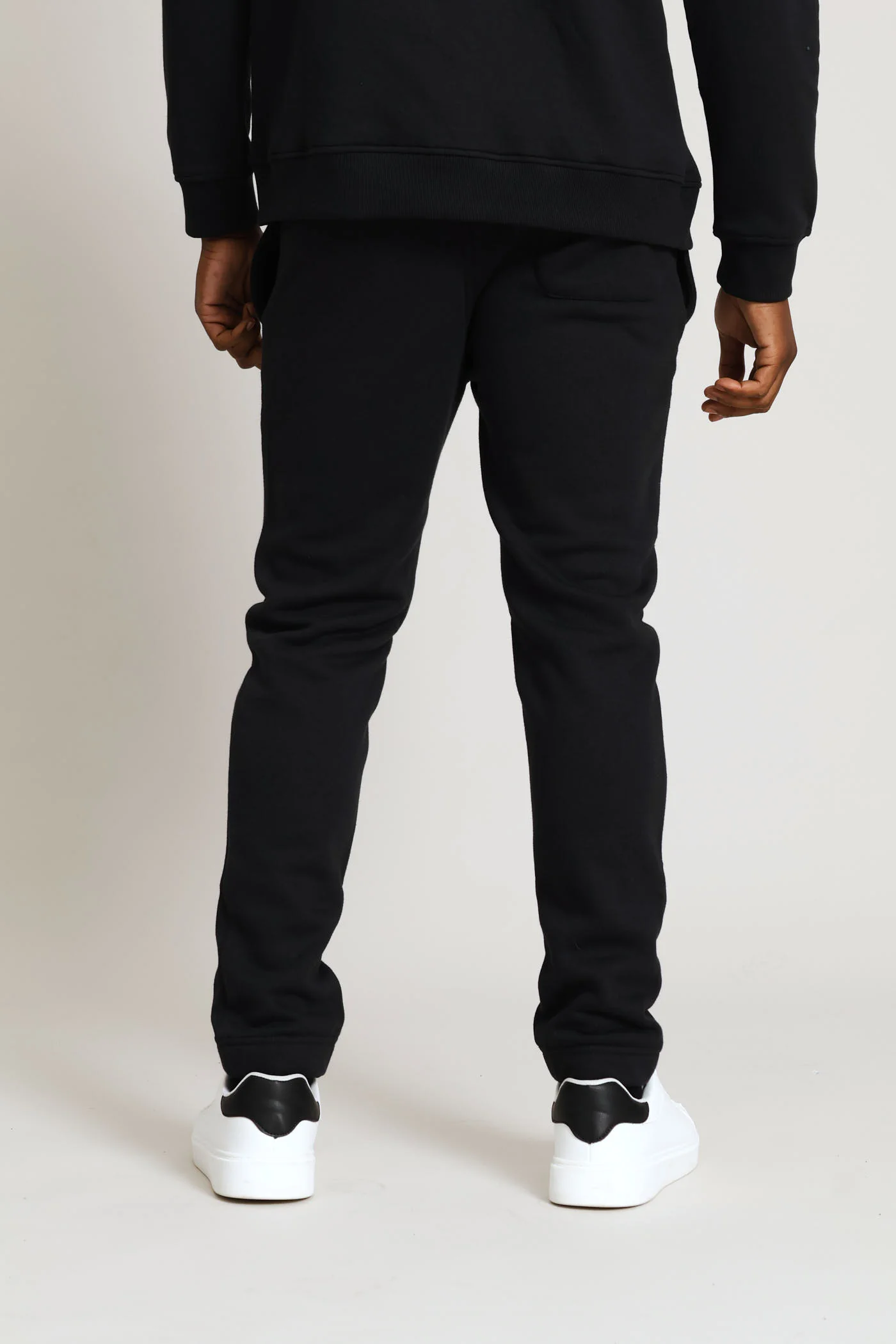 Everyday Trackpant - Black - Image 4